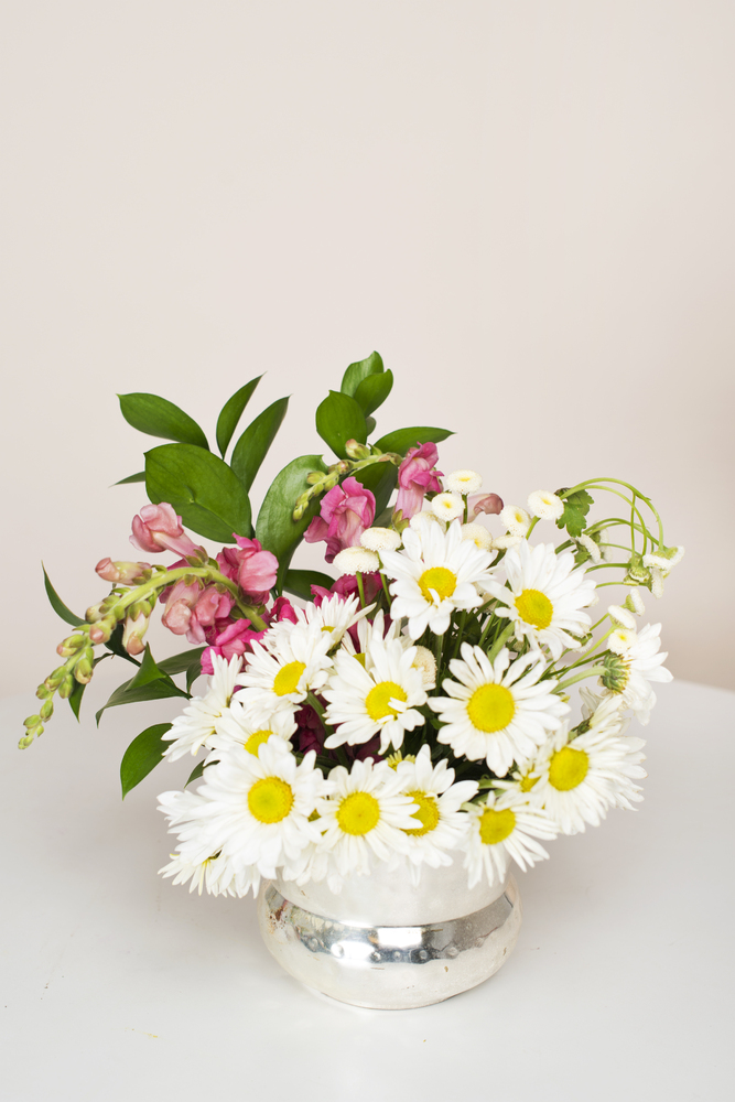 Here Are 6 Ways ANYONE Can Transform Cheap Grocery Store Flowers Into Incredible Bouquets HuffPost