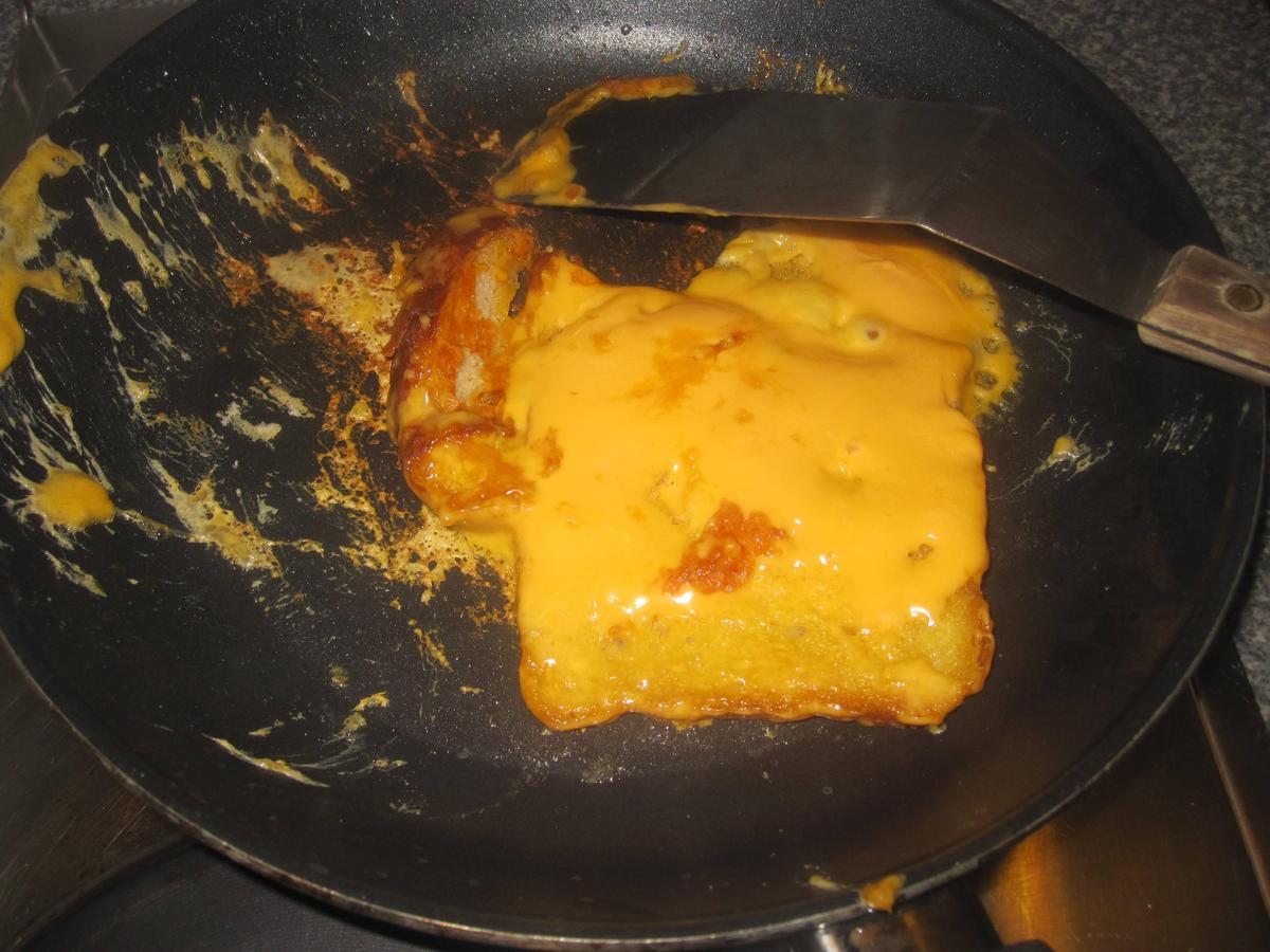 These Grilled Cheese Fails Make Us Question Our Faith In Humanity