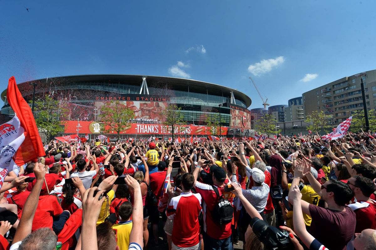Arsenal Shows Off FA Cup During Winners Parade (PICTURES) HuffPost UK