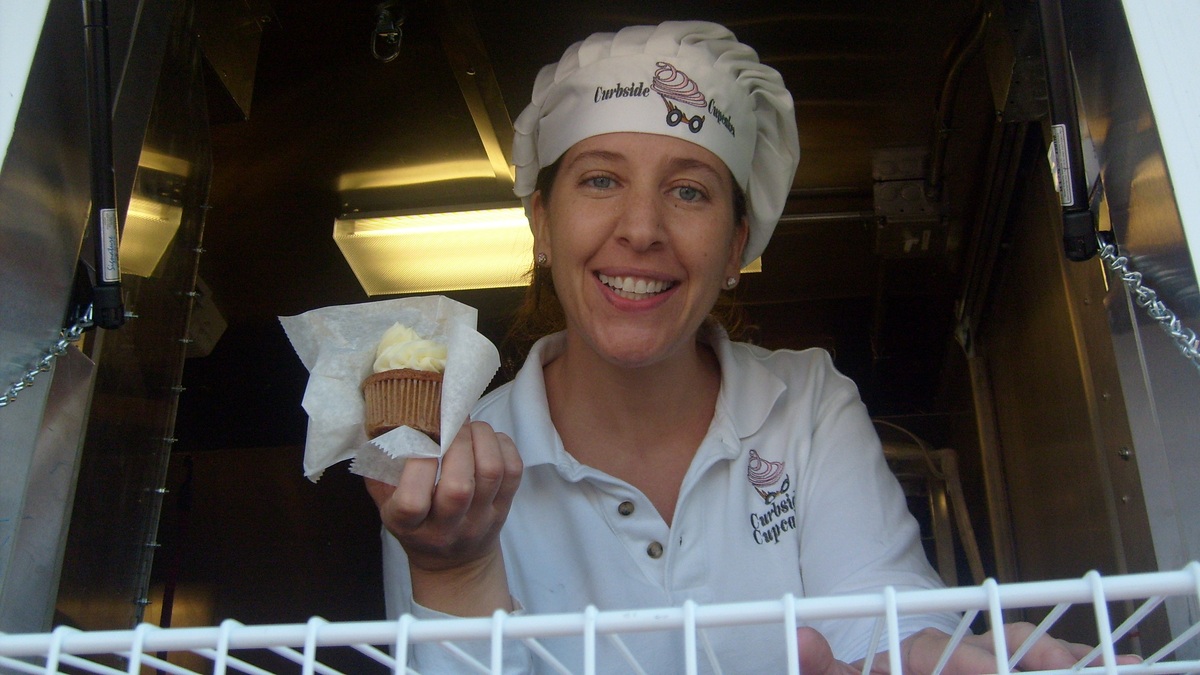 Couple Quit Their Corporate Jobs To Start A Sweet Venture Couple Quit Their Corporate Jobs To Start A Sweet Venture