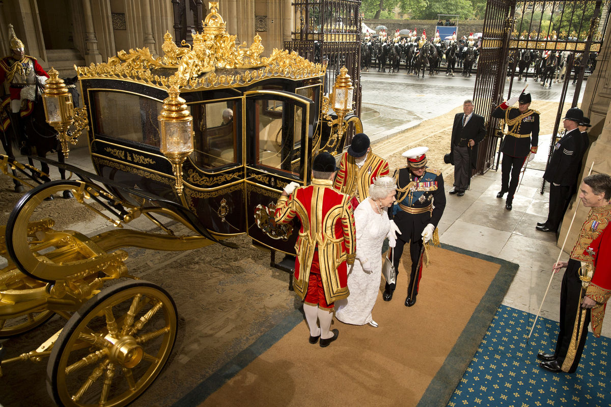 Queens Speech 2014 The State Opening Of Parliament In Pictures Huffpost Uk 