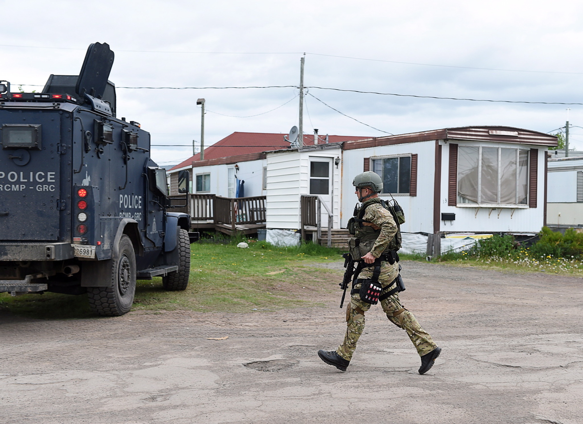 Justin Bourque, Moncton Shooting Suspect, Apprehended After Massive ...