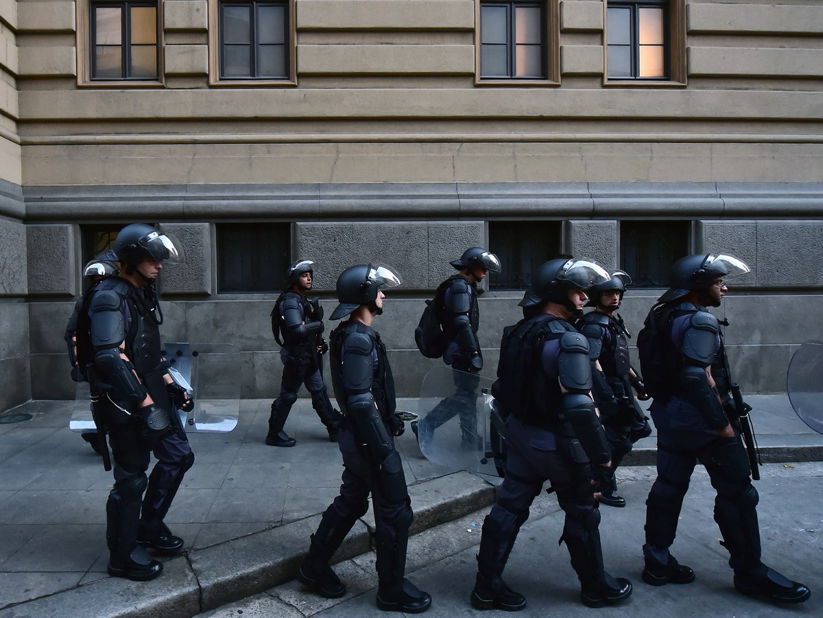 World Cup 2014 Brazil's Security Forces Mean Business, With Costs FIVE