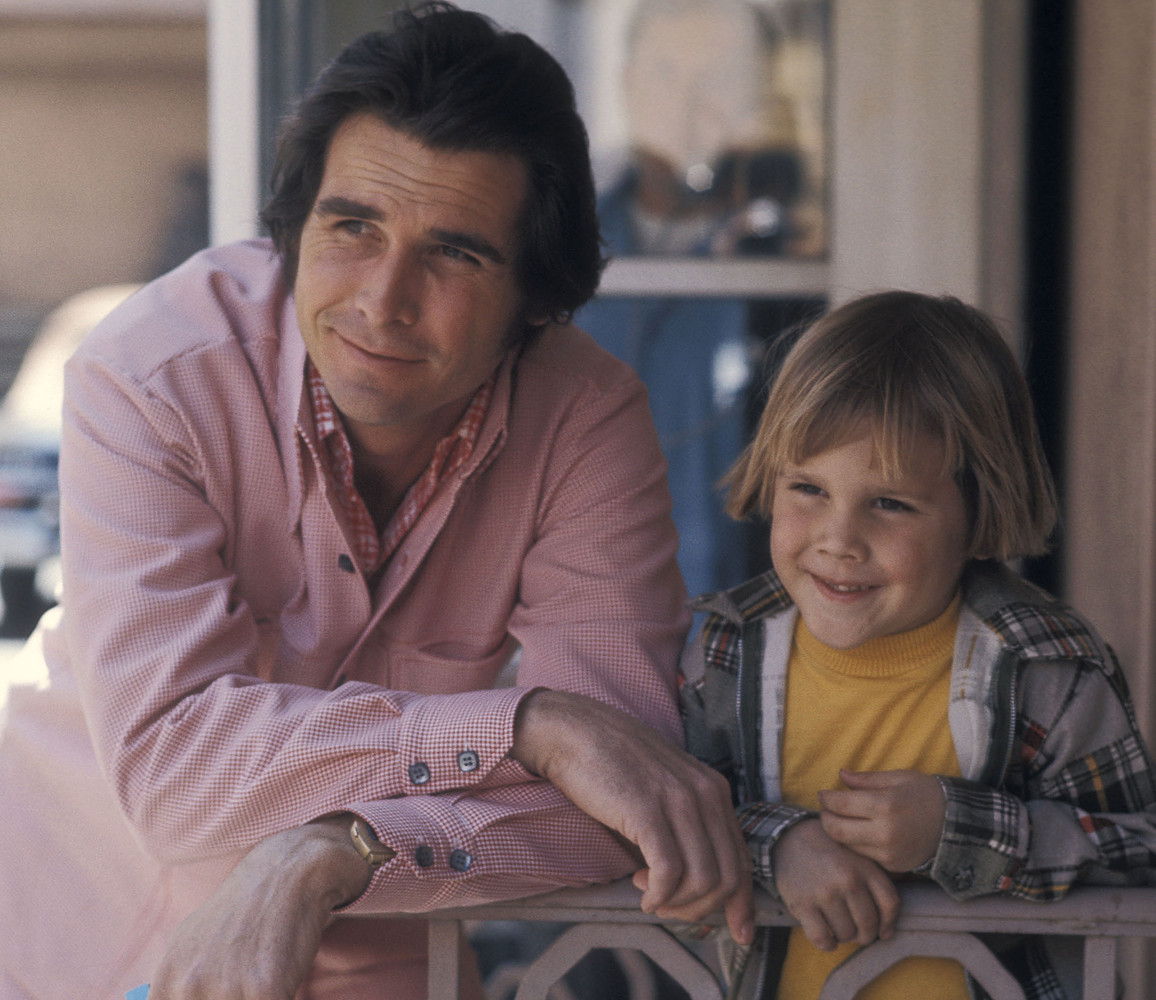 these-retro-photos-of-famous-fathers-and-sons-are-just-the-cutest