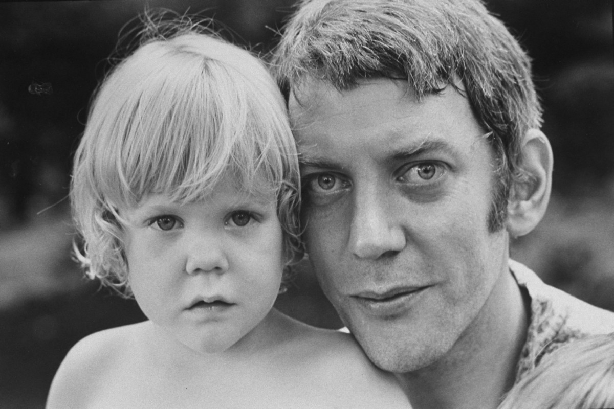 these-retro-photos-of-famous-fathers-and-sons-are-just-the-cutest