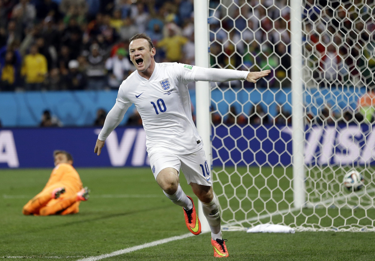 Wayne Rooney Celebrates First World Cup Goal Ever (PHOTOS)