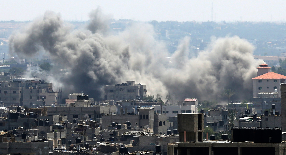 15 Pictures Of Gaza Under Attack As Israel Responds To Militant Rockets ...