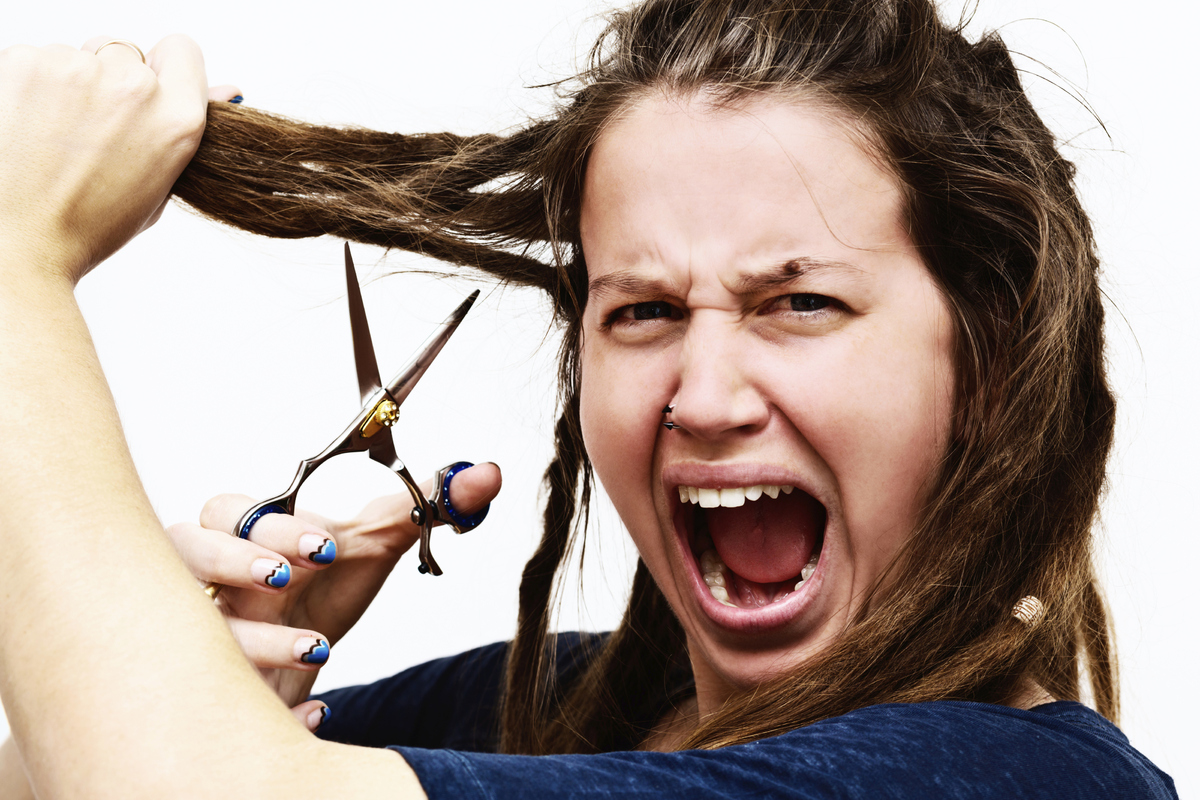 19 People Who Shouldnt Be Allowed To Cut Their Own Hair Huffpost 