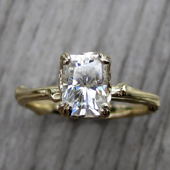 alternative to diamond wedding rings