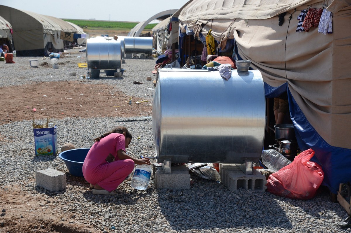 Isis Sex Slave Yazidi Woman 17 Describes Horrific Ordeal At Hands Of Islamic State Huffpost Uk 4122