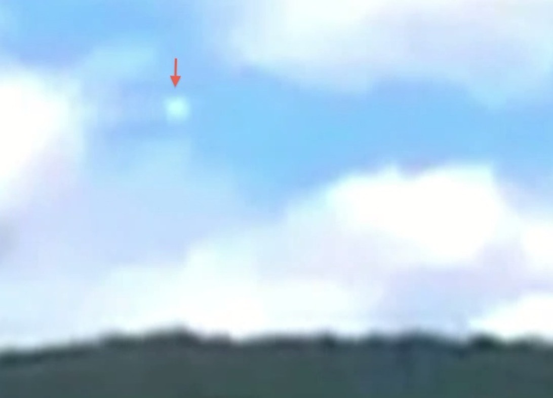 UFOs Caught By Canadian News Crew During Forest Fire Coverage HuffPost