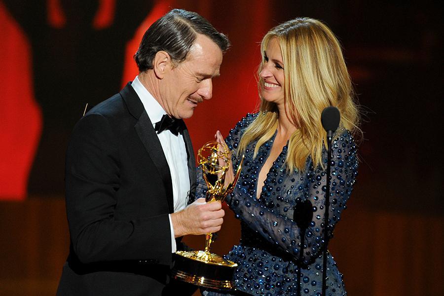 Images Benedict Cumberbatch, Martin Freeman, Steve Moffat All Win Emmy Awards For Images Benedict Cumberbatch, Martin Freeman, Steve Moffat All Win Emmy Awards For