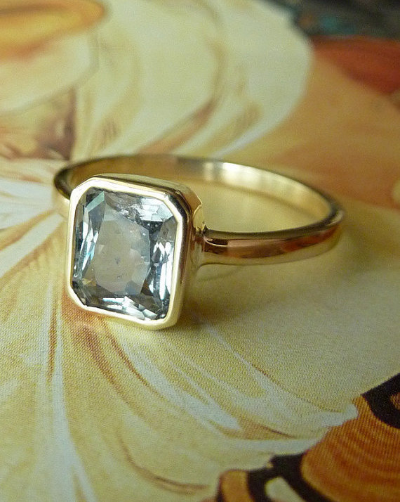 Engagement rings no diamond unique