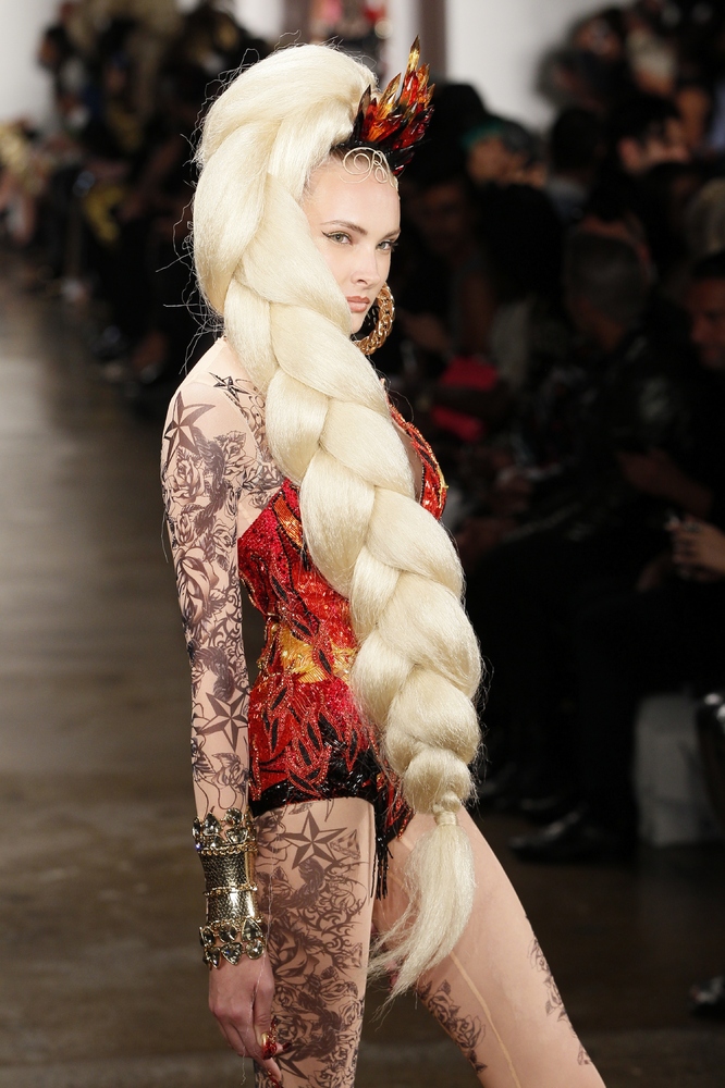 Most Outrageous Beauty At New York Fashion Week Spring 2015 Huffpost 