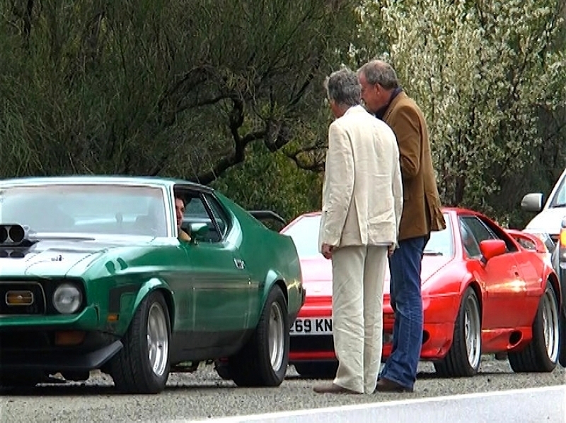 Top Gear's Jeremy Clarkson Slammed In Argentina For 'Driving Porsche