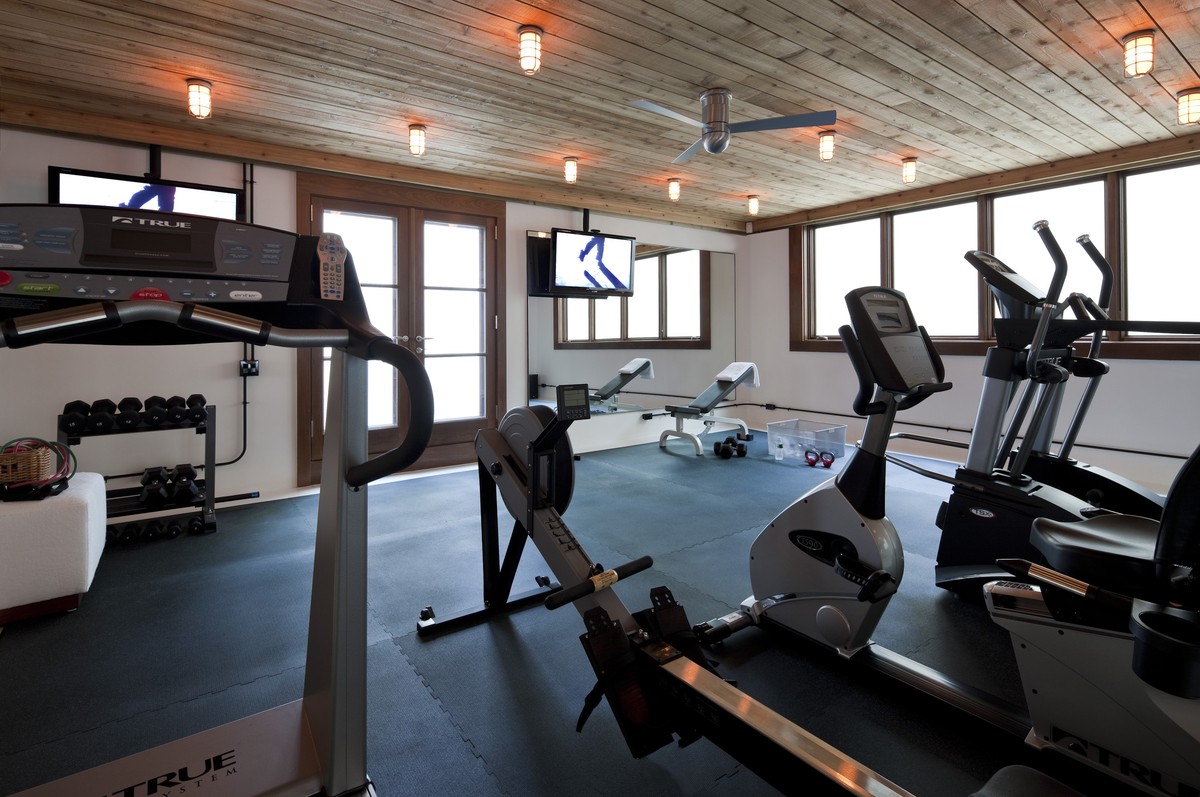6 Impressive Home Gyms That Offer The Ultimate Personal Fitness Oasis