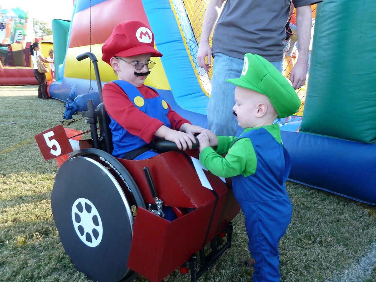 Mom Cleverly Dresses Up Son's Wheelchair With Amazing Halloween