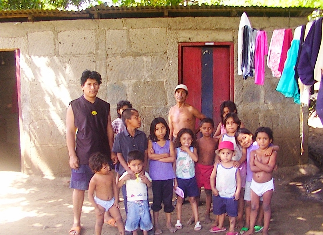 24 Desgarradoras Fotos De La Pobreza En Nicaragua | HuffPost