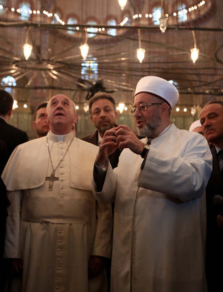 Francis at Blue Mosque