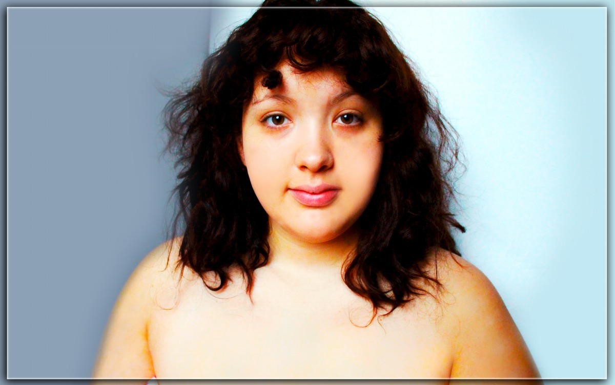 Plus Size Woman Had Editors Photoshop Her Picture To Make Her Beautiful She Did Not Expect This