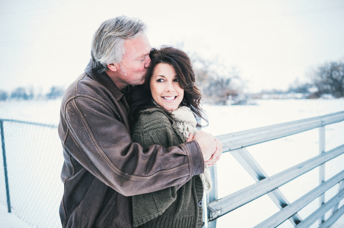 19 Snowy Wedding Photos That Will Warm You From The Inside Out Huffpost