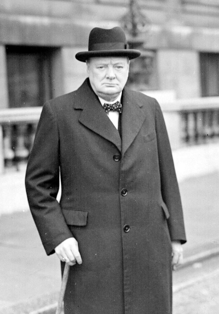 Winston Churchill Through The Years: A Life In Pictures ...