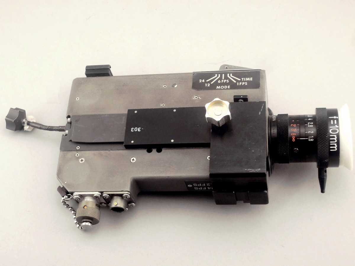 slide_401636_4975380_free.jpg
