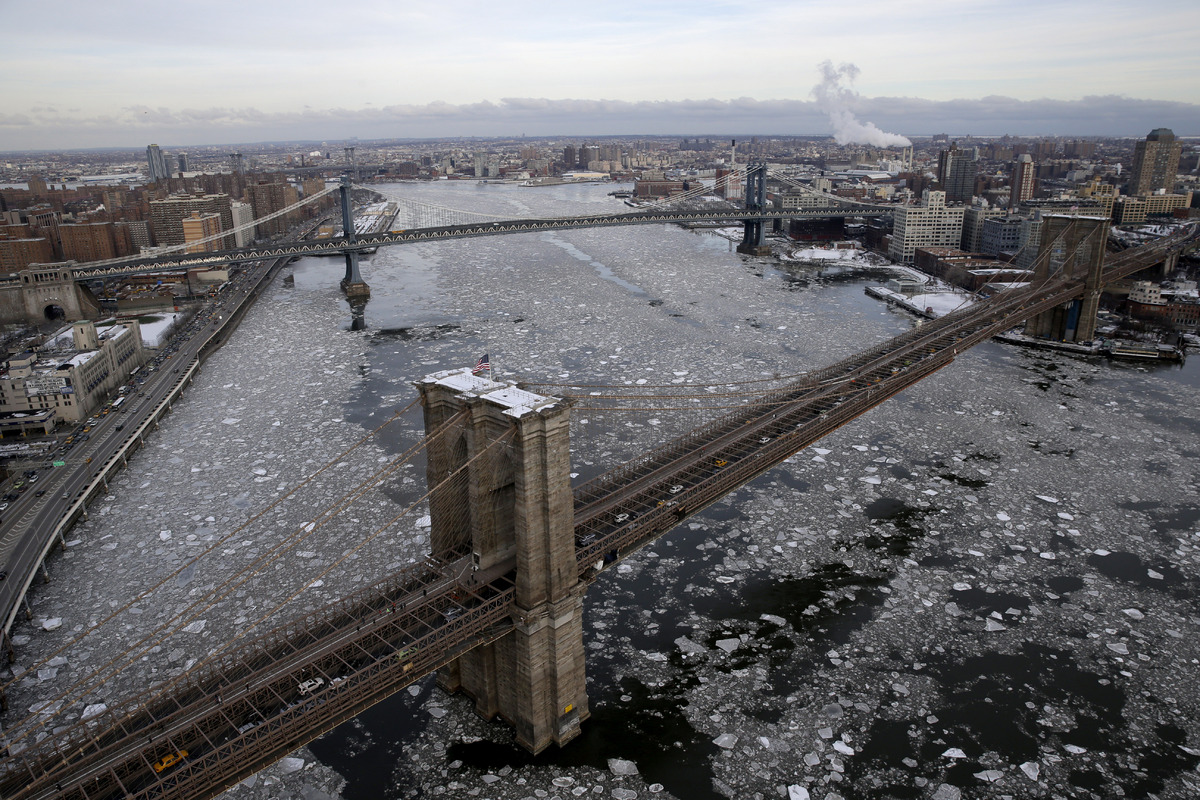 New York Weather Leaves Manhattan As A Frozen Hellscape (PICTURES