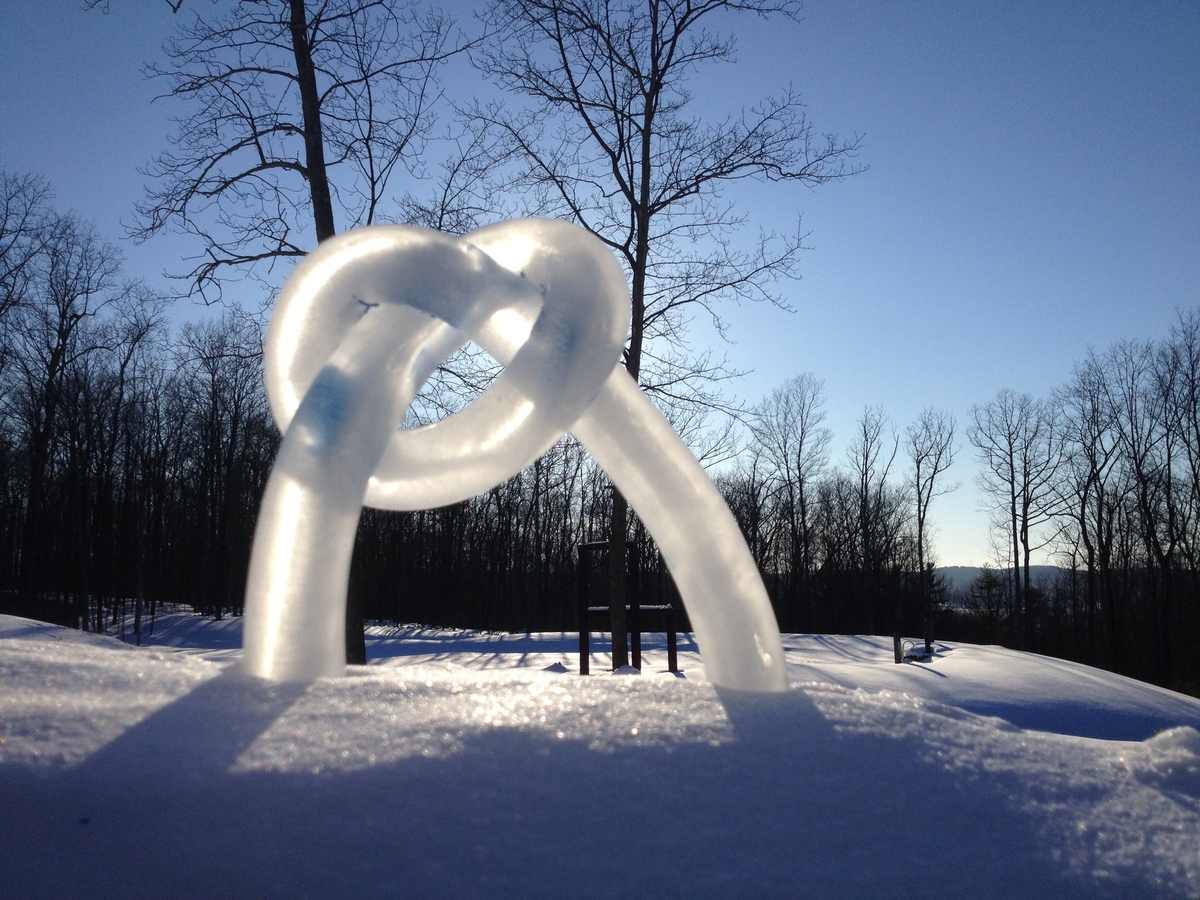 These Minimalist Ice Sculptures Just Might Calm Your Ragged Winter