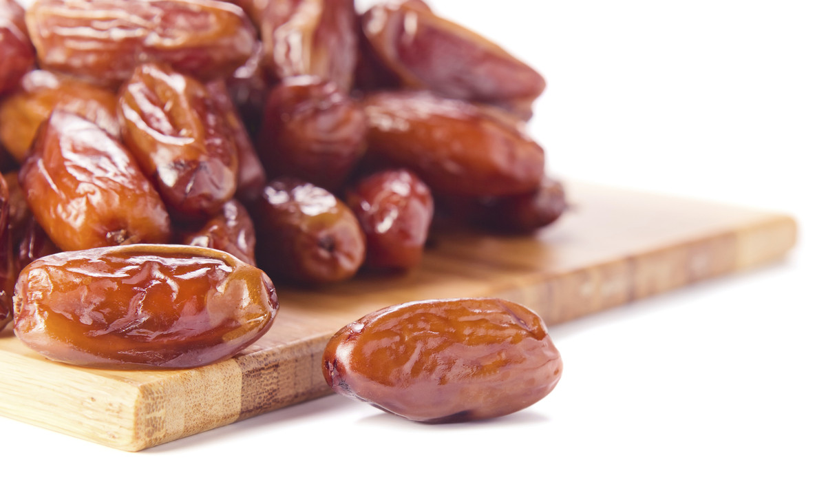 dates-are-high-in-iron-content-and-fluorine-they-are-a-rich-source