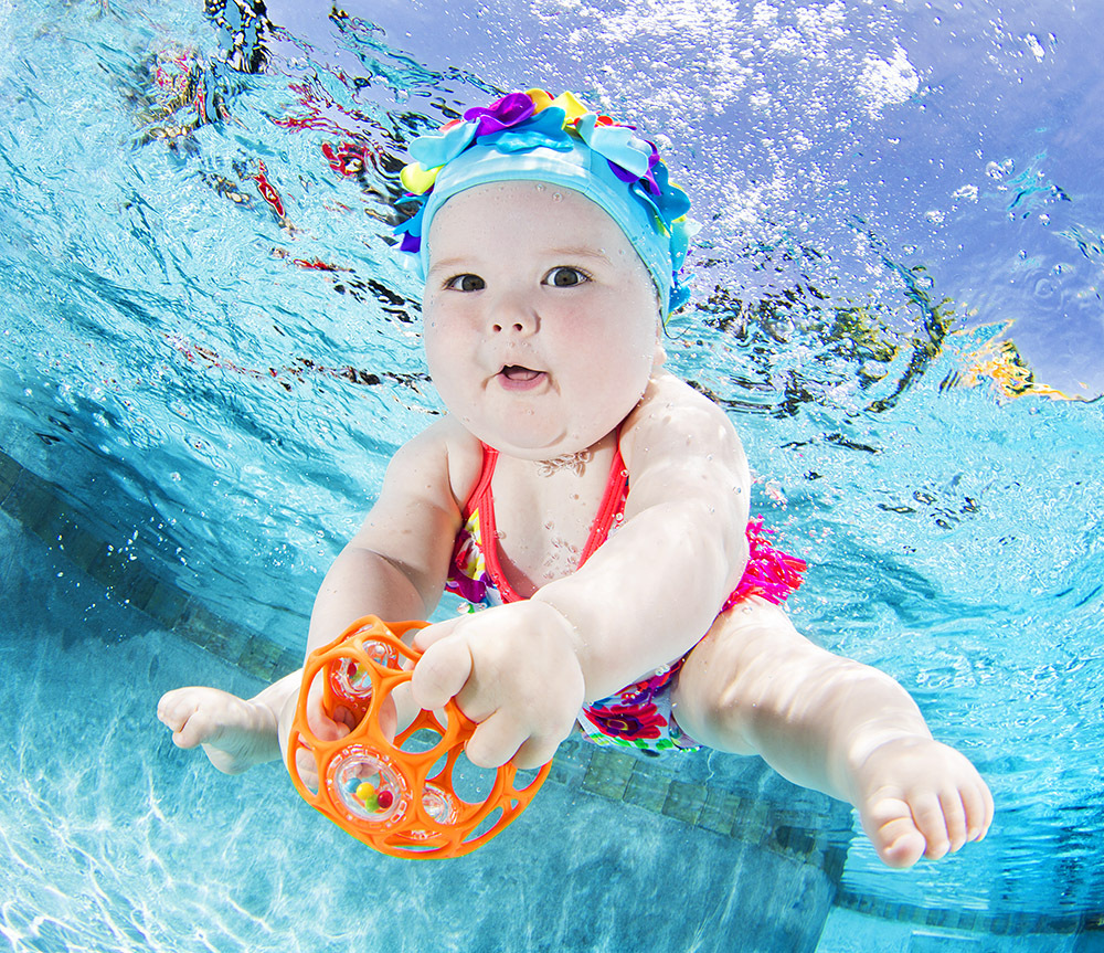 Foto Foto Bayi Belajar Berenang Ini Terlalu Lucu Untuk Kamu