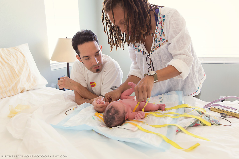 39 Candid Photos That Capture The Beauty Of Midwifery Huffpost