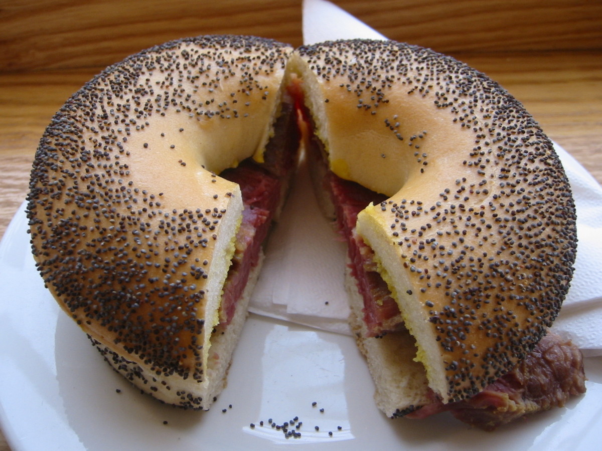 a-definitive-ranking-of-the-best-and-worst-bagel-flavors-huffpost