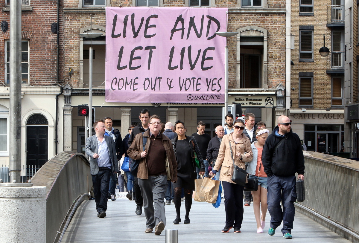 Ireland Gay Marriage Vote Sees High Yes Turnout Huffpost