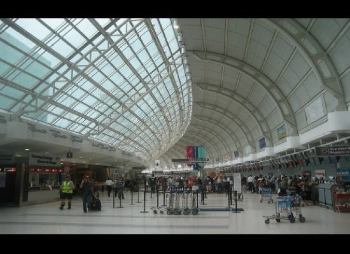 The Best Way To Get To And From The Airport In 12 Major Cities HuffPost