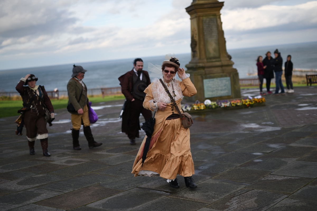 Whitby Goth Weekend 2015 Sees Town Win At Halloween HuffPost UK