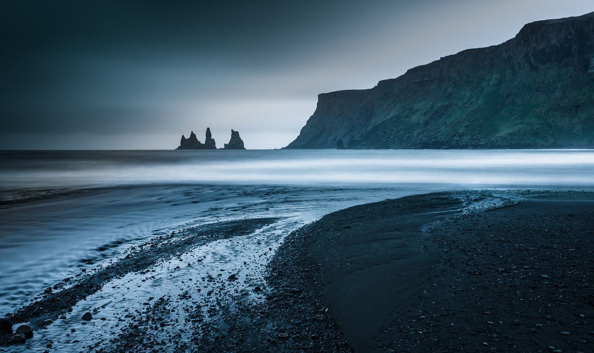 Las Playas De Arena Negra Más Bonitas Del Mundo