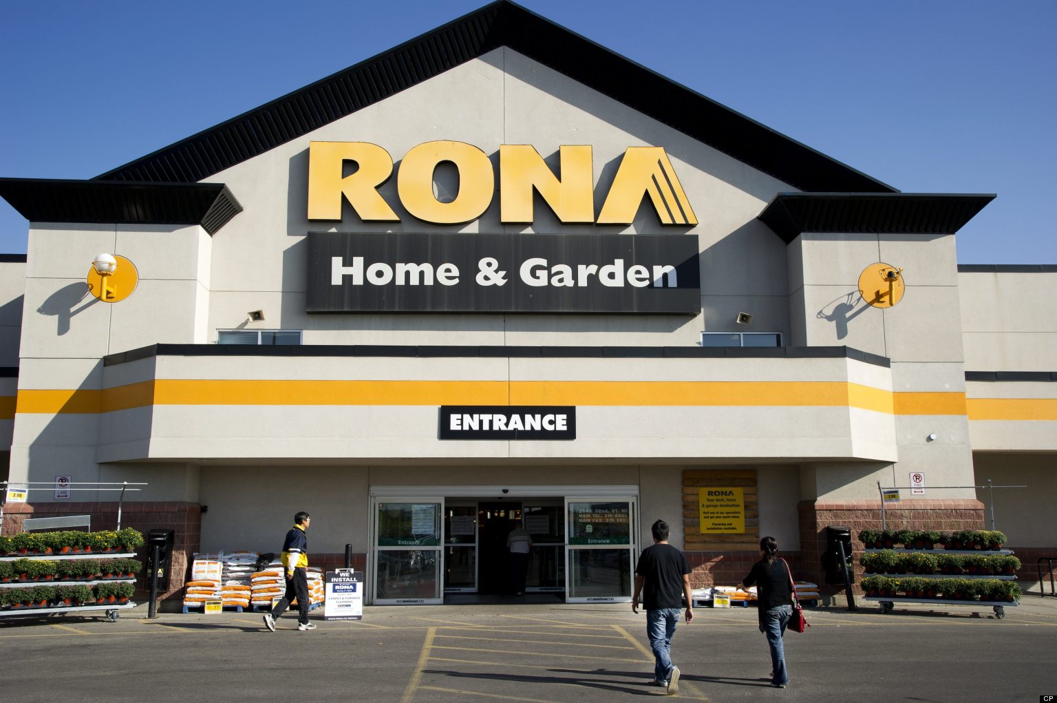 Rona Job Cuts 200 To Be Laid Off As Company Mulls Closing Stores