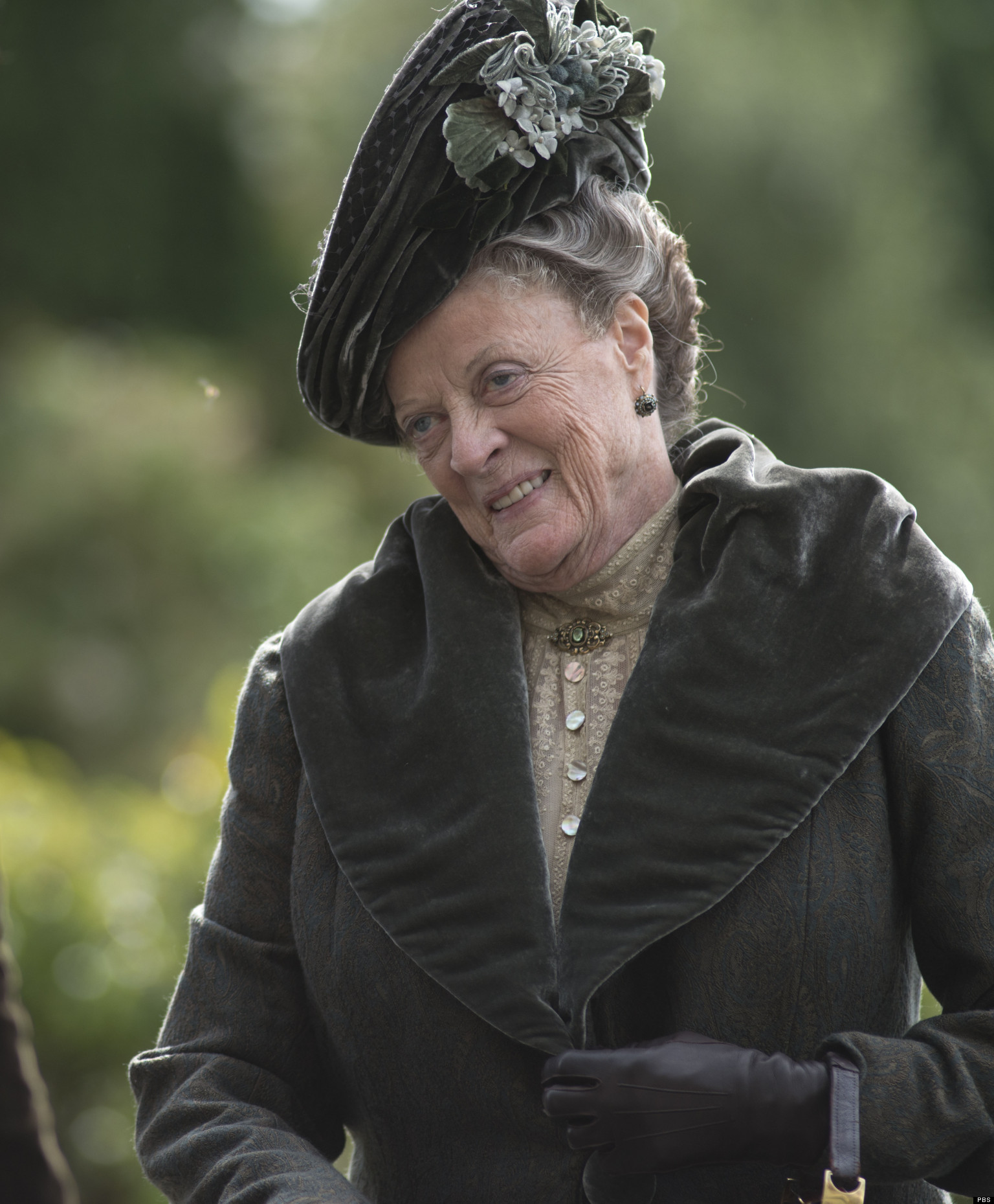 Maggie Smith As Dowager Countess Comedy And Double Take Downton Abbey Queen Video Huffpost