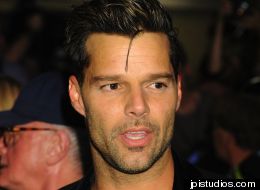 Ricky Martin indignado por sentencia que prohibe adoptar a parejas gays