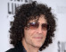 Howard Stern Sides With Kelly Clarkson