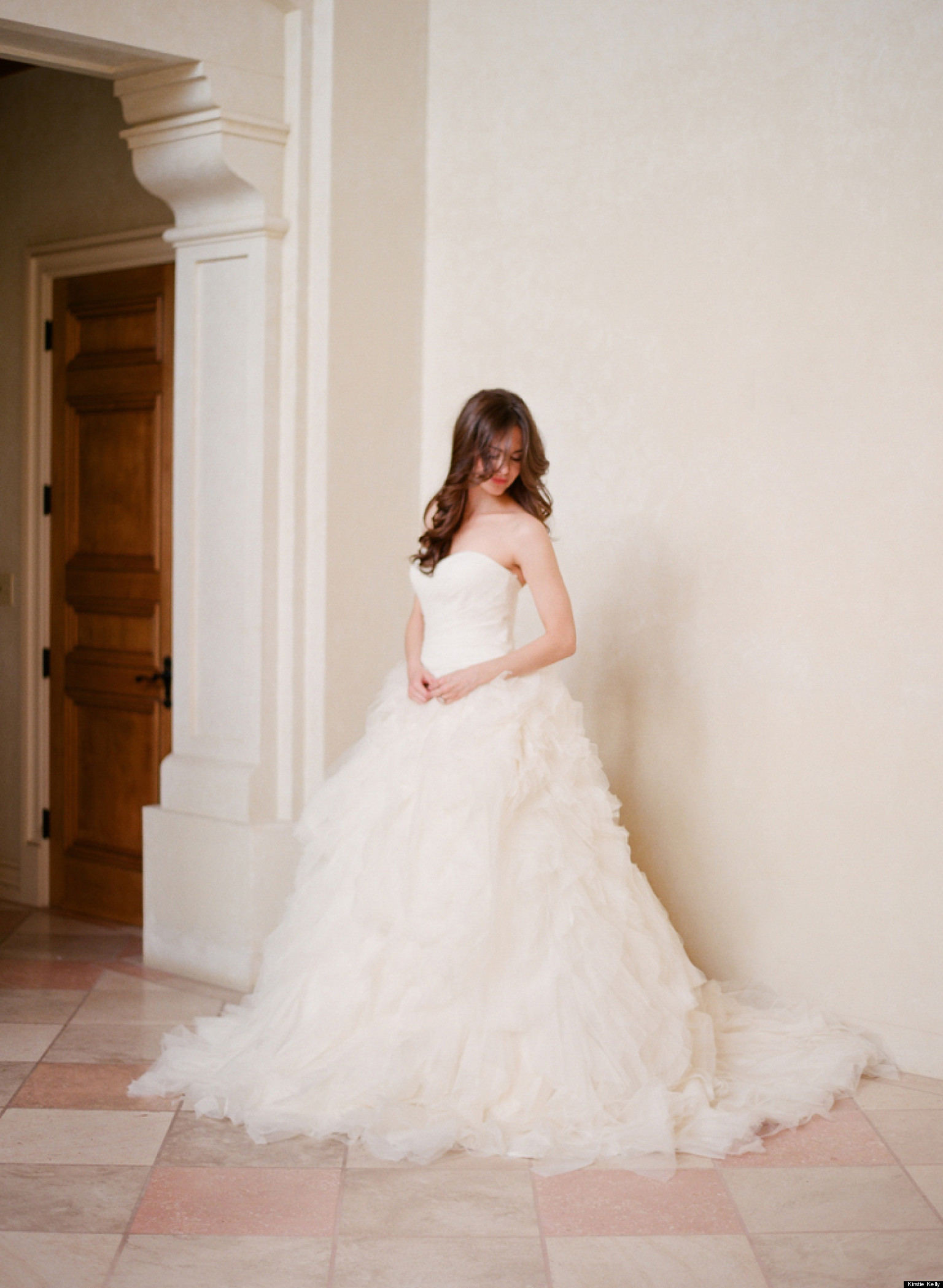 Wedding Dress Shopping Boutiques Mail Gowns You Can Try On At Home HuffPost