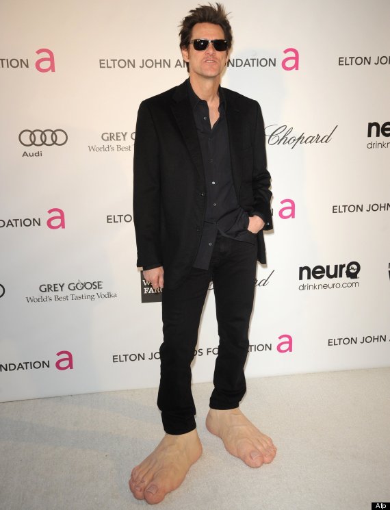 jim carrey pies enormes