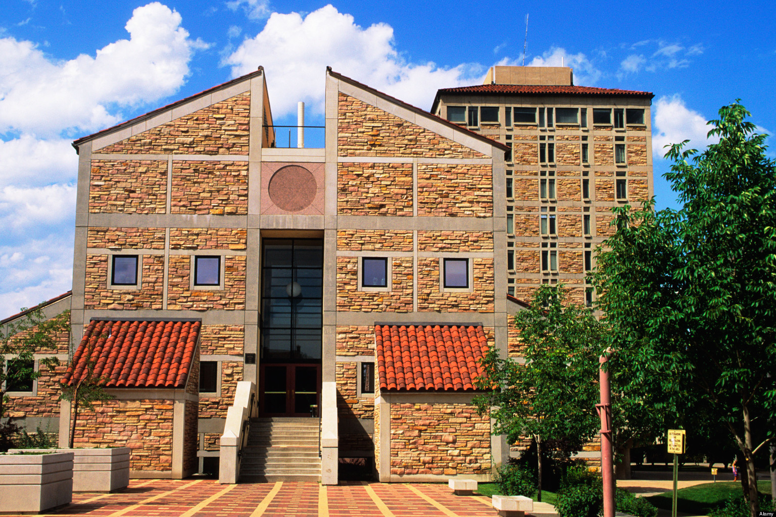 CUBoulder Police Investigating Man's Death In Libby Hall, Report No