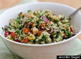 7 Healthy Lunch Salads To Take to Work