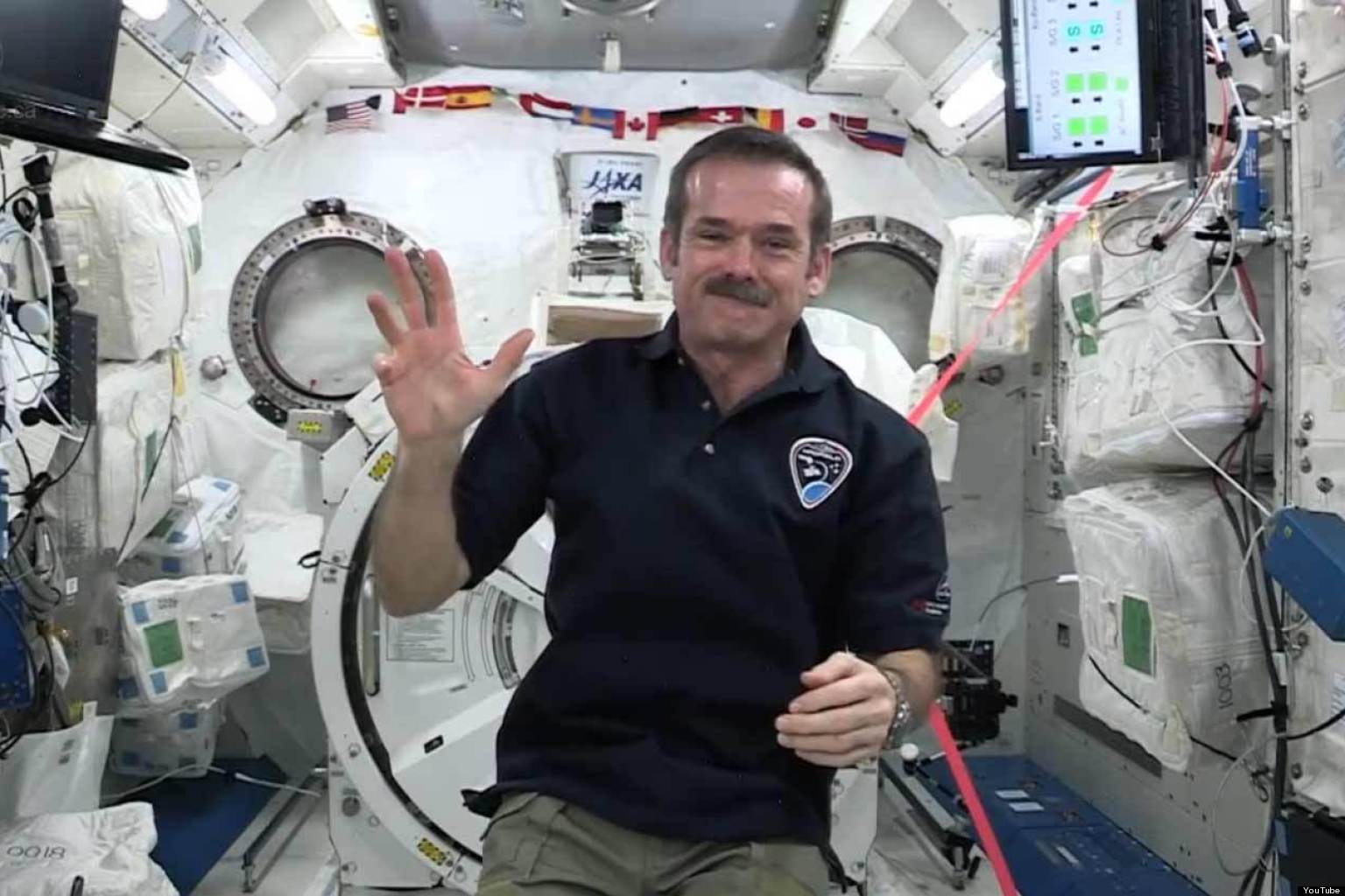 Astronaut Chris Hadfield Streams Into Airdrie School