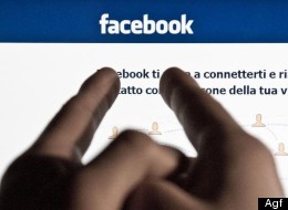 The Degeneration of Facebook in 10 Statuses