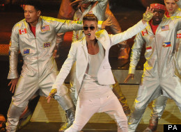 Justin Bieber, Hugo Chavez And More: The Week In Funny Tweets