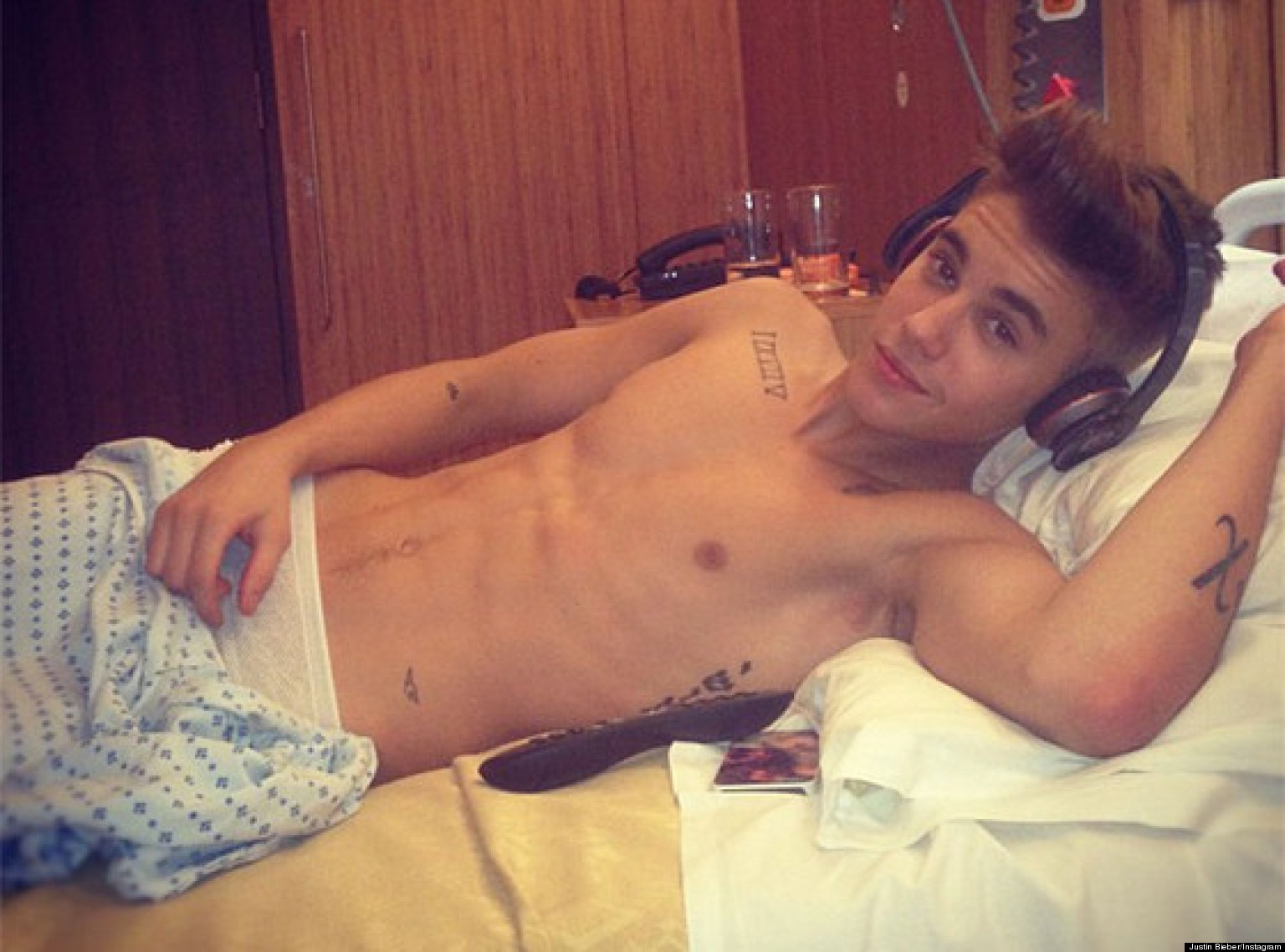 http://i.huffpost.com/gen/1028056/images/o-JUSTIN-BIEBER-PASSES-OUT-facebook.jpg
