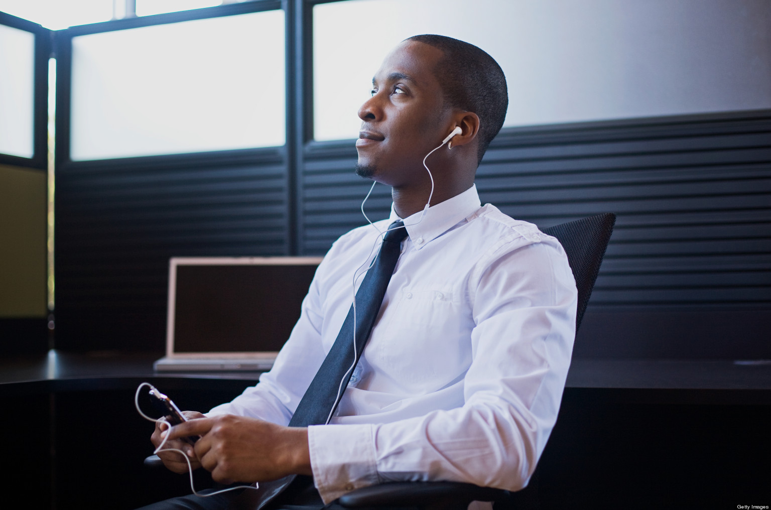 Dish Latino Internet >> Black Podcasts Bring the Barbershop to the Internet | Shane Paul Neil Dish Latino Internet >> Black Podcasts Bring the Barbershop to the Internet | Shane Paul Neil